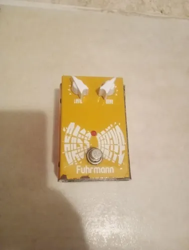 Pedal fuhrmann Bass drive para baixo