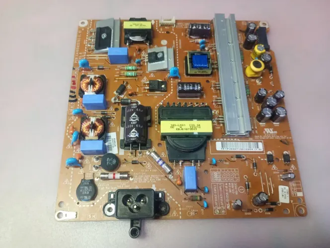 Placa fonte LG 42ly340c funcionando perfeitamente 