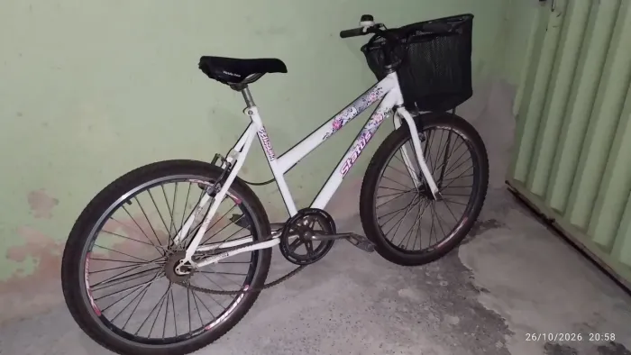 Bicicleta semi nova