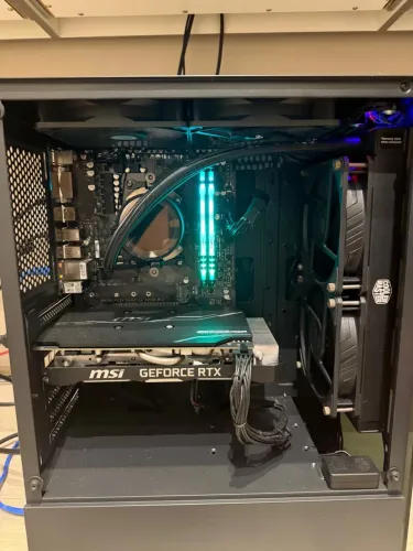 Computador com ryzen 7 e 2060