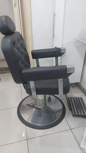 Cadeira de barbeiro Marri 
