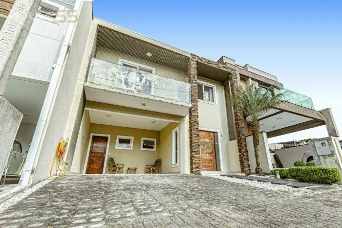 Sobrado com 3 dormitórios à venda, 140 m² por R$ 830.000,00 - Umbará - Curitiba/PR