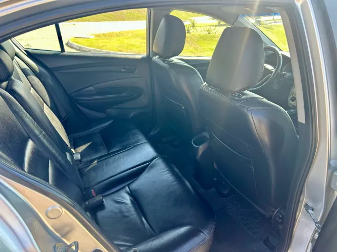 Honda City Sedan LX 1.5 Flex 16V 4P Aut. 2012