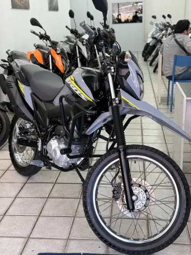 Honda Bros 160 ABS 2026