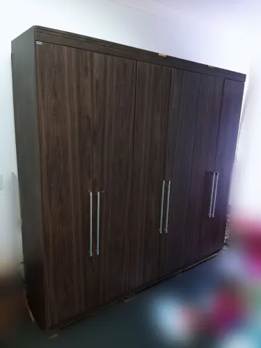 GUARDA-ROUPA DE CASAL