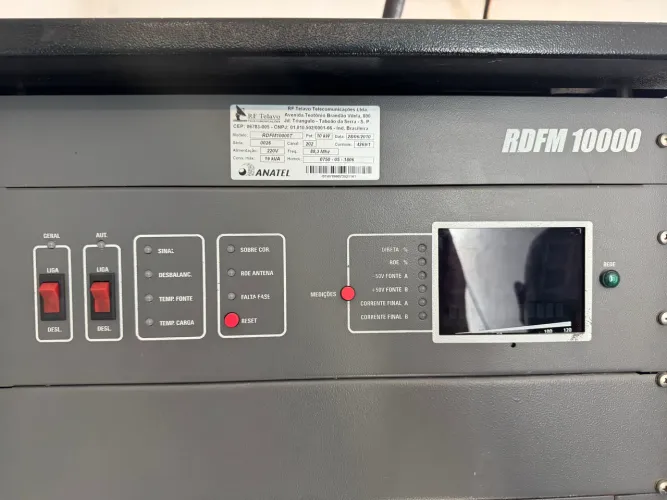 TRANSMISSOR RD FM 10.000W TRANSISTORIZADO DA RF TELAVO
