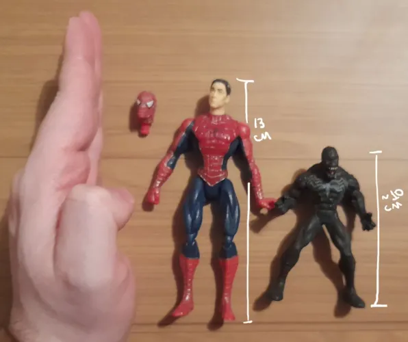 Marvel 2006 Hasbro 13cm Boneco do filme Homem Aranha/Spider Man + Miniatura Venom 10cm