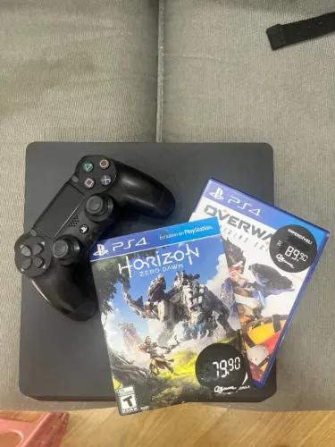 ps4 500gb - excelente estado + 2 jogos físicos + controle original
