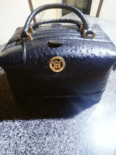 Frasqueira Víctor Hugo Original 