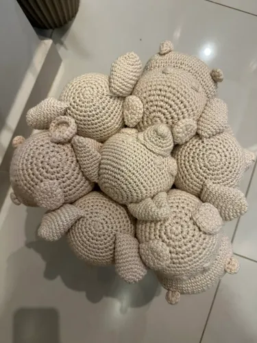 Banquinho de crochê amigurumi 