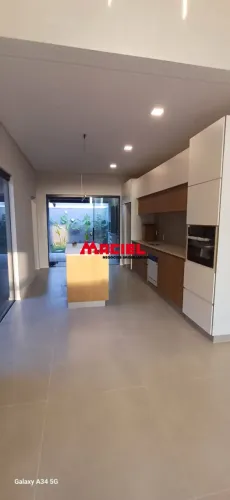 Casa Moderna à venda com 3 quartos com Suíte e Área Gourmet - Parque dos Sinos Jacarei