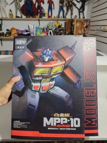 Boneco - Optimus prime 