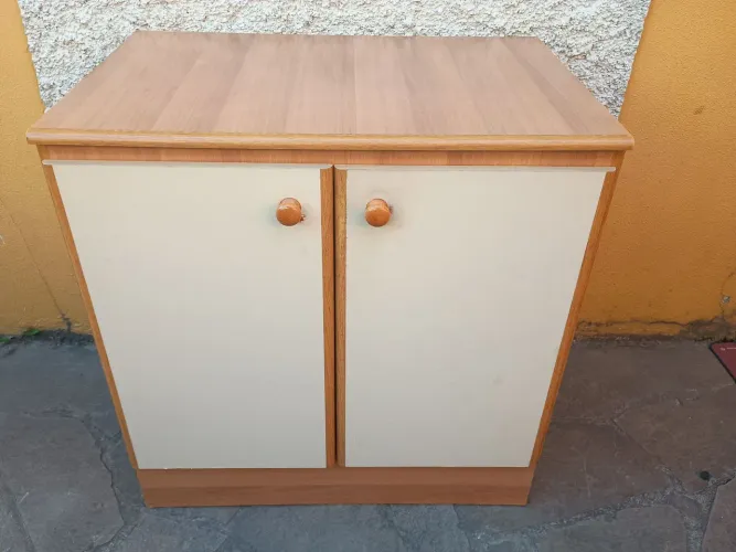 Balcão 2 portas, para mantimentos!