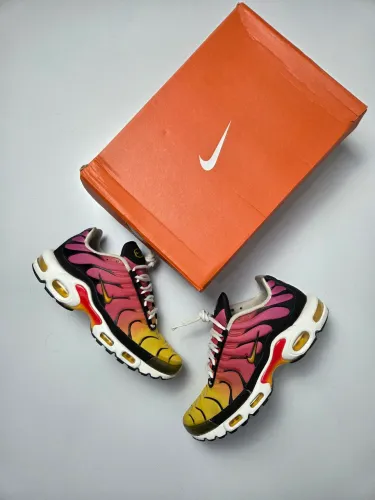 Air max plus TN "Yellow Pink Gradient" Tamanho 40