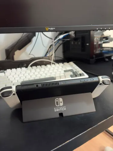 Nintendo switch Oled desbloqueado
