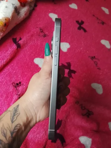 Iphone 15 pro max 256gb, Bateria 81%, semi novo.