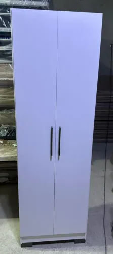 Multiuso com cabine