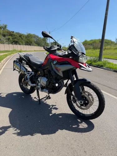F850Gs TFT 2019 repleta em acessórios 