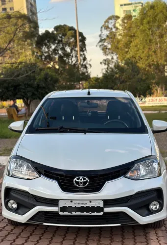 Toyota Etios Platinum 1.5 Flex 16V 4P Aut. 2019