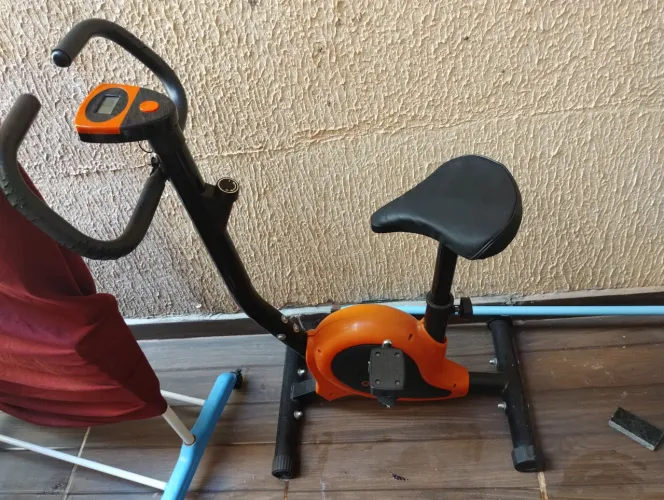 Bicicleta ERGOMÉTRICA