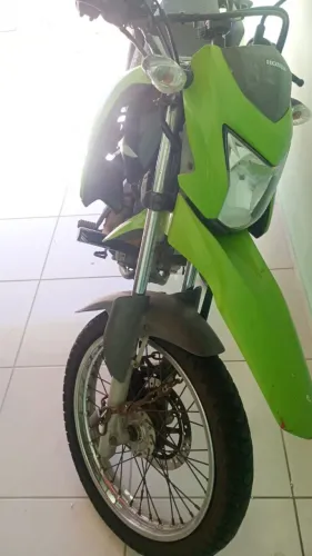 Moto a venda 