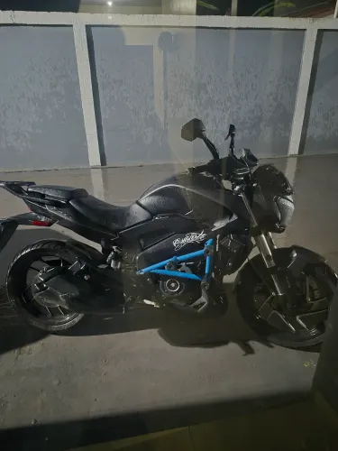 Bajai 400