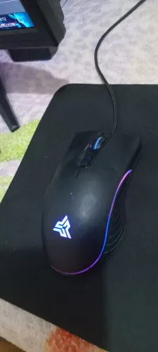 Mouse gamer knup