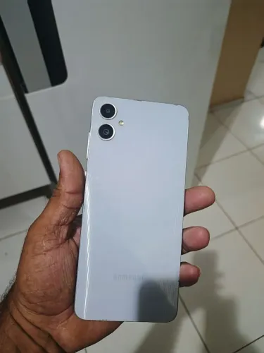 Vendo celular A05 de 128 gn funcionando perfeitamente