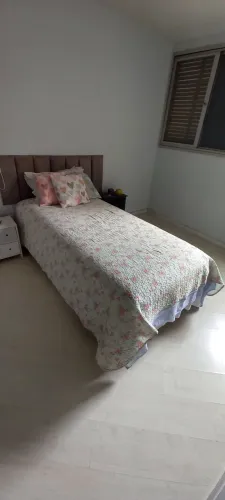 Cama box solteiro, colchao pillow top
