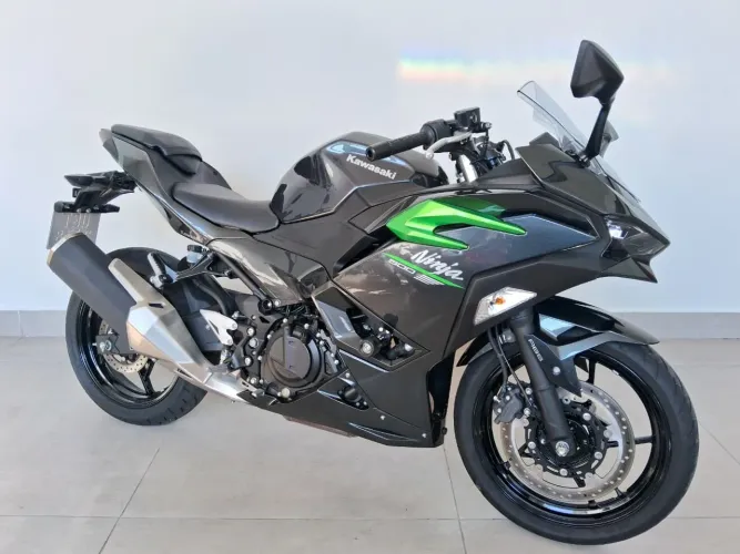 Kawasaki NINJA 500