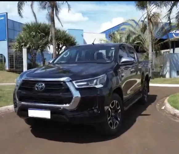 Toyota Hilux CD SRX 4X4 2.8 TDI 16V Diesel Aut. 2021