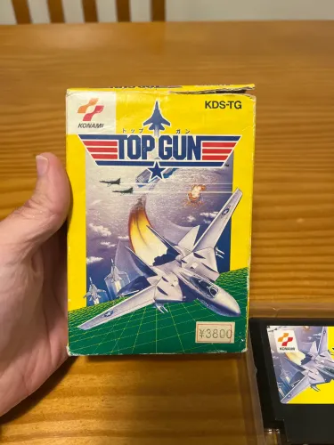 Jogo Top Gun com caixa original - Famicom / nes 60 pinos