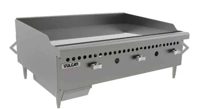 Chapa bifeteira Vulcan 3 acendedores a gaz.
