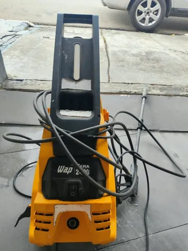 Lavadora Wap de alta pressão (queimada) para conserto