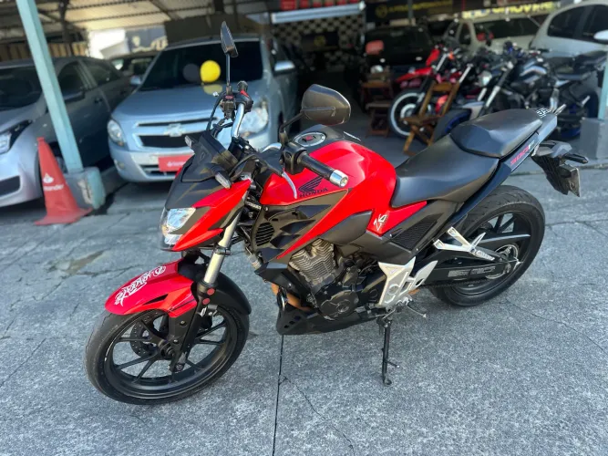 Honda CB Twister 300 2024 