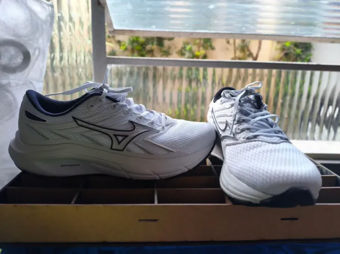 Tênis Mizuno jet 8