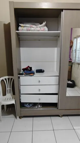 Guarda roupa
