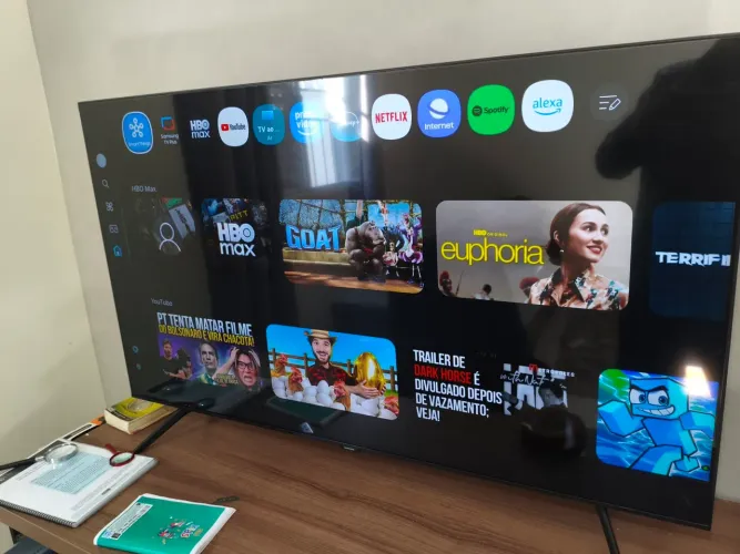 Smart TV 55? UHD 4K LED Samsung 3 em 1 55CU7700 + Wi-Fi Bluetooth Alexa 3 HDMI
