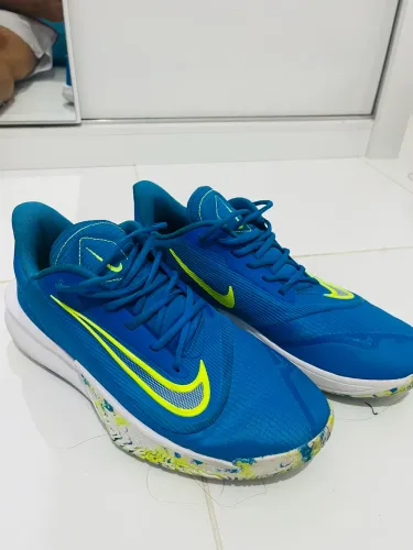 Precision 7 azul