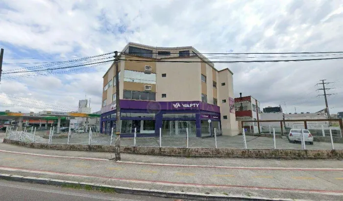 Prédio Comercial com 40 vagas de garagem à venda em Florianópolis.