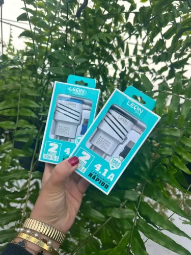 Carregador 2 entradas USB tipo C