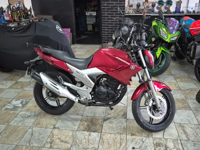 Yamaha Fazer 250 