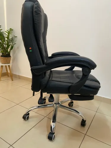 Cadeira presidente semi nova