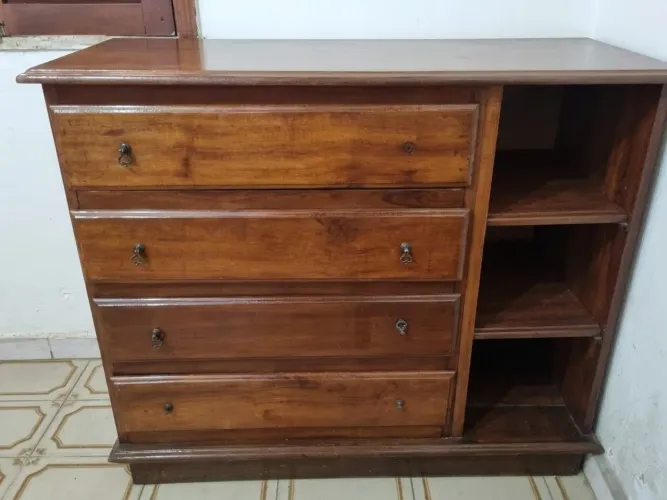 Comoda Madeira