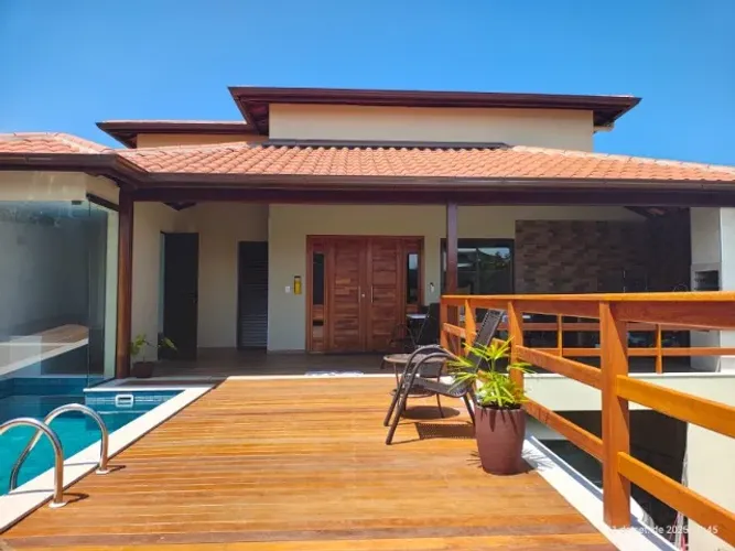 Casa Colonial de Alto Padrão de 4 quartos em Iriri, Anchieta-ES