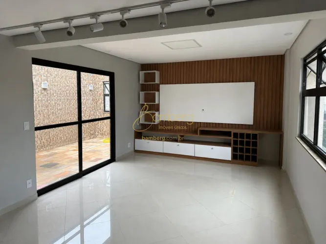 Cobertura Duplex para Locação | 250 m² | 3 Dormitórios | Área Gourmet com Churrasqueira | 