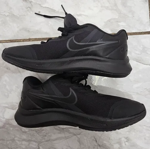 Tenis da nike preto infantil 