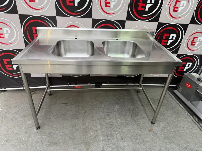 VENDO UMA PIA 2 CUBAS AÇO INOX 304 INDUSTRIAL
