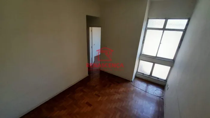 Apartamento com 1 Quarto e 1 Vaga de Garagem no Méier!