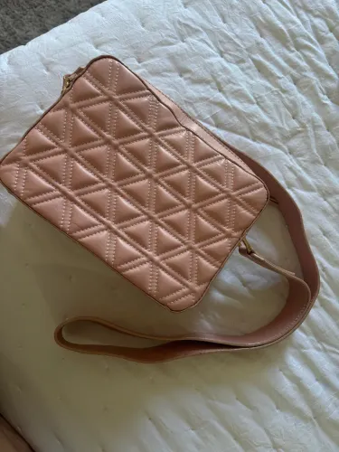 Bolsa Schutz